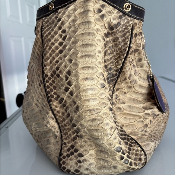 GUCCI PYTHON PURSE - Picture 6 of 16